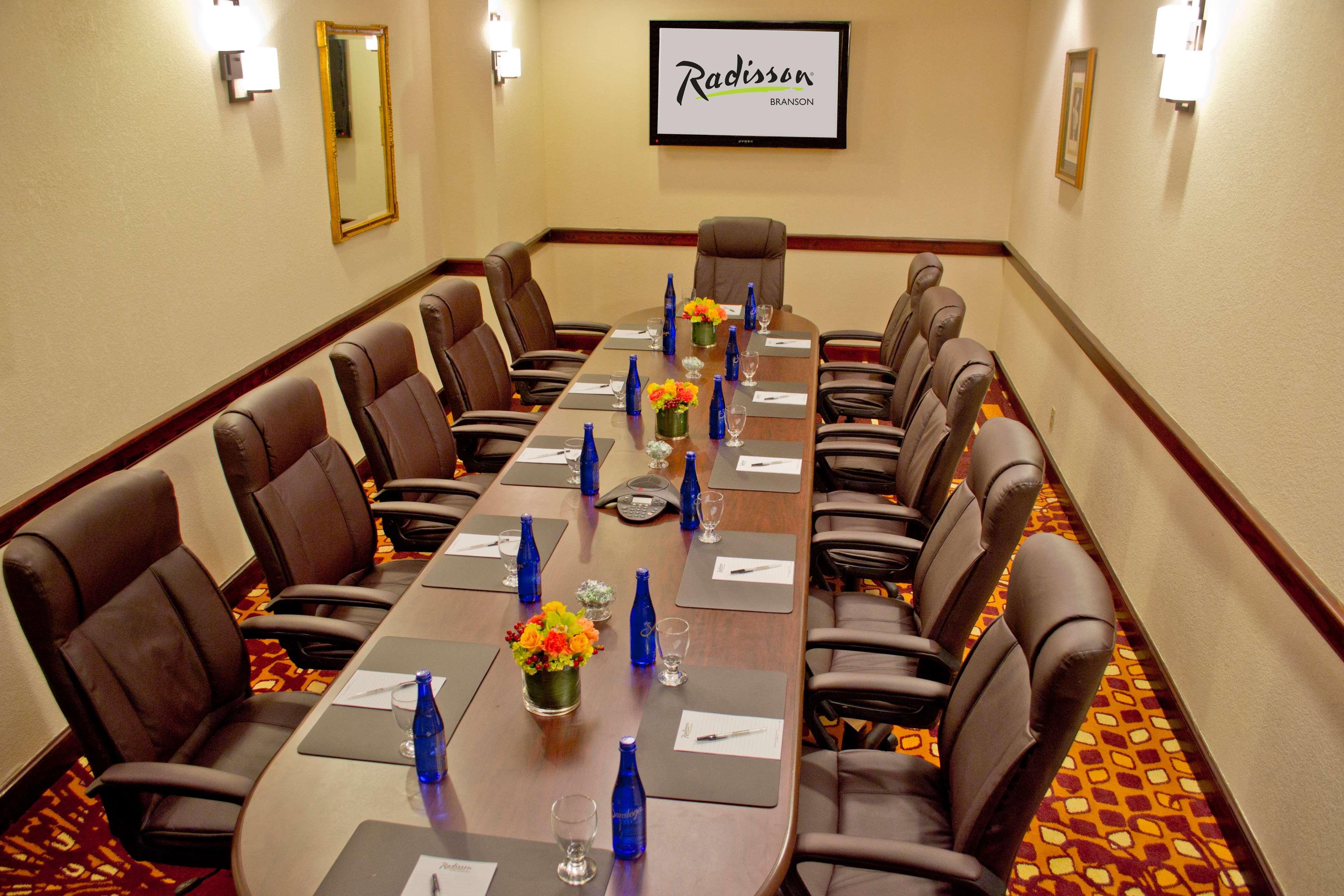 Radisson Hotel Branson Affari foto